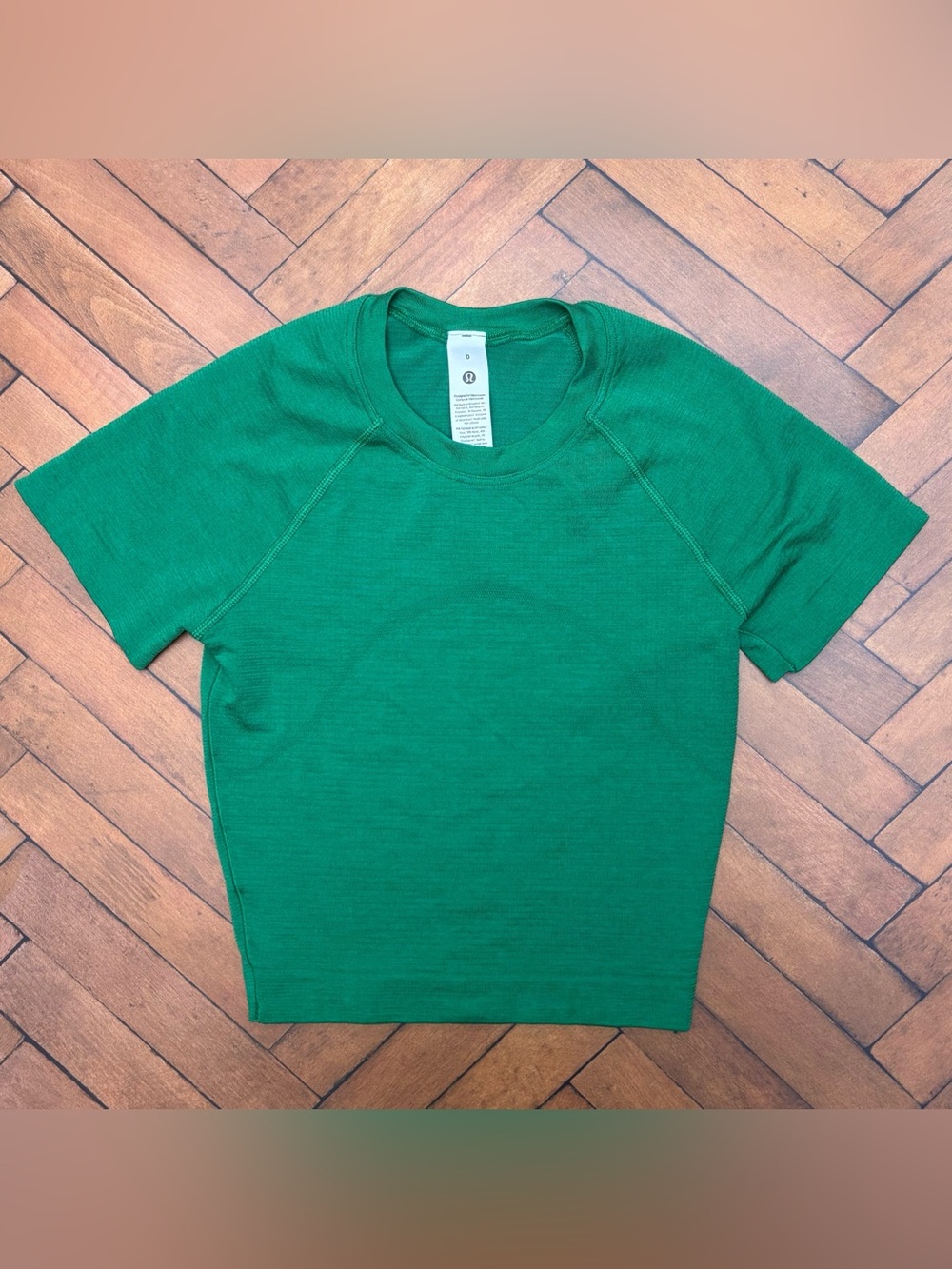 Lululemon Swiftly Tech Cropped Short Sleeve Shirt In Raceway Green Size 0